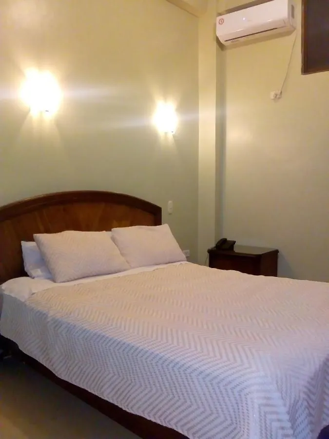 Hostal Cristhian Inn グアヤキル
